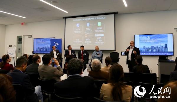 ���ؕr�g11��15�գ������f��ɽ���^ί�T�������о����l�����Ї����¼��䌦���Ӱ푈�桷������W ������ �z