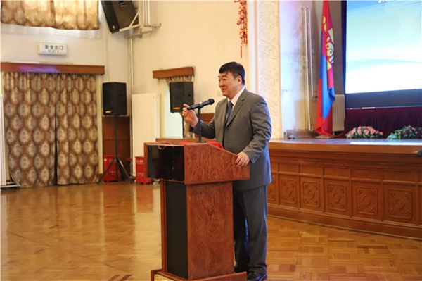 7��3�գ��v��ʹ�^�Ϻ�����ʹ���Ї��������F�gӭ�xʽ�����o��