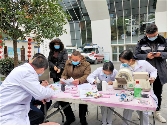 漢濱區第一醫院醫護人員踴獻熱血暖寒冬