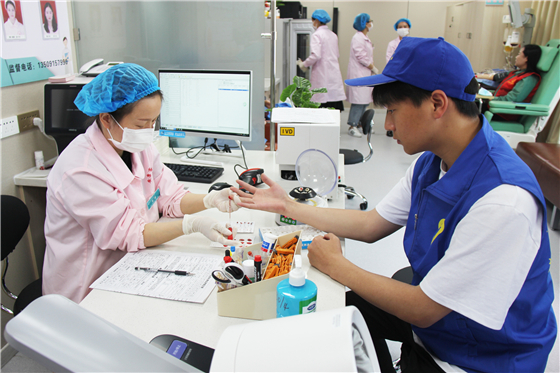 我為群眾辦實事 || 安康市高新區萬達愛心獻血屋正式投入使用